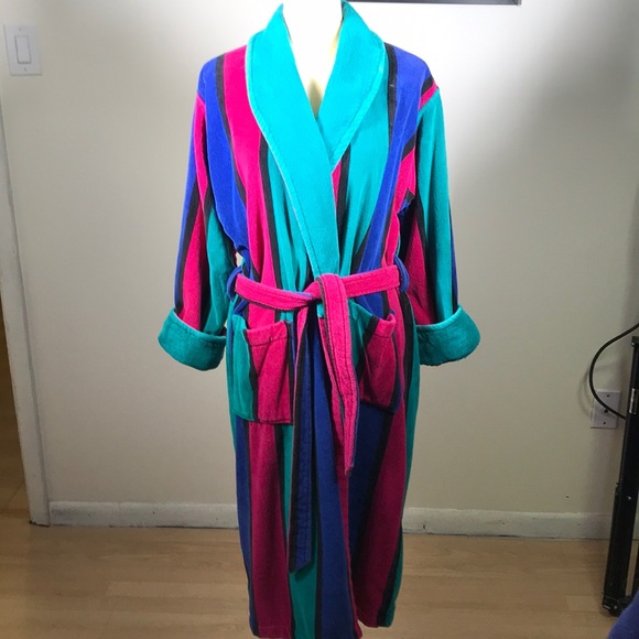 tj lawford robes